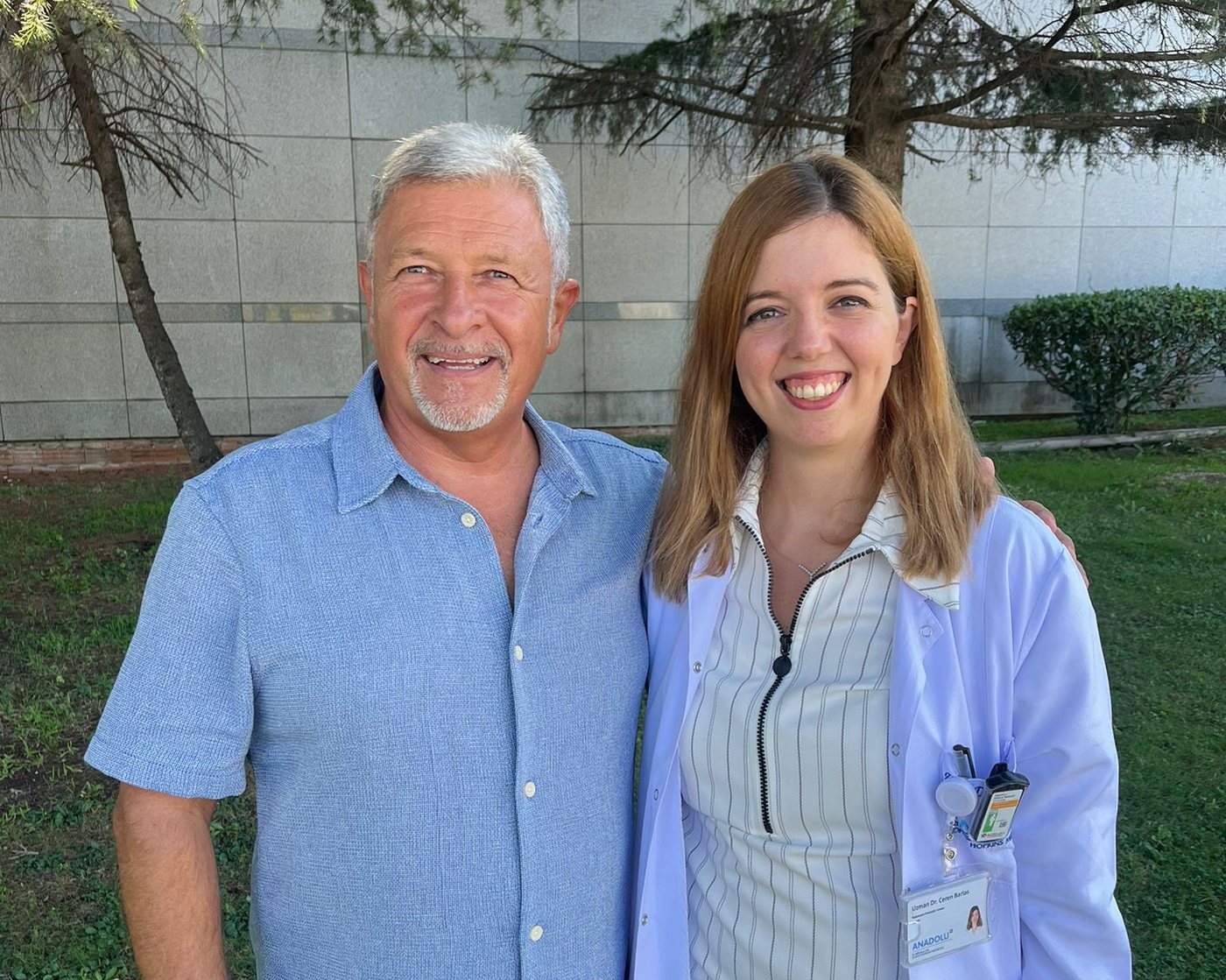 Goran, osnivač Consulta al Futuro, sa dr Ceren Barlas, Anadolu Medical Center